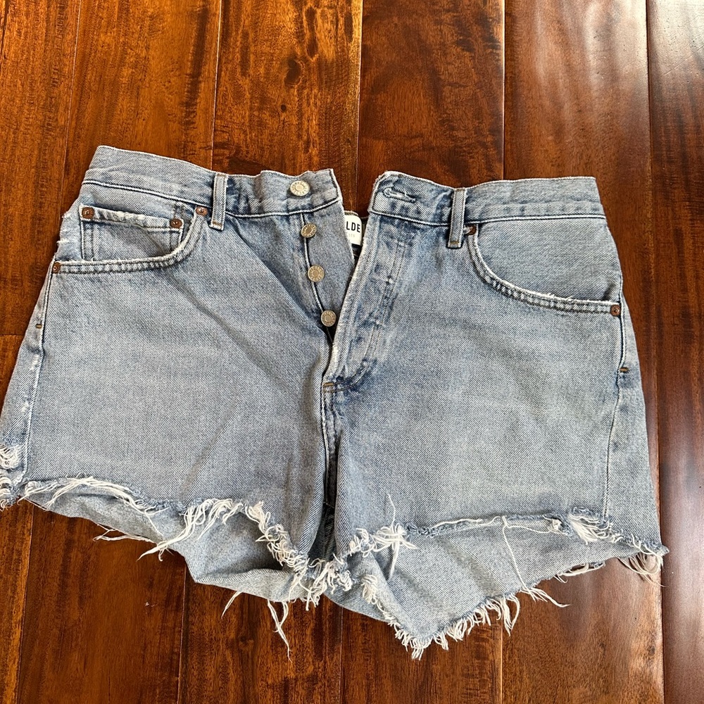 AGOLDE DENIM SHORTS